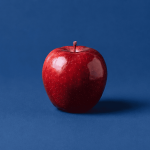 can cats eat apples